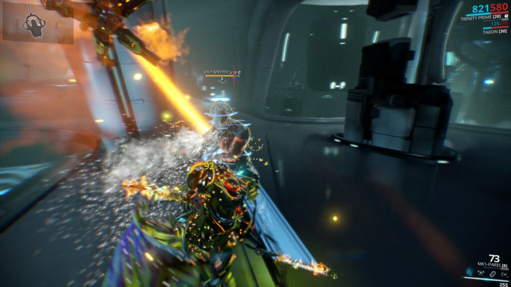 Fast paced combat in Warframe for Nintendo Switch